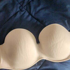 Strapless Bra 42 D Cacquie